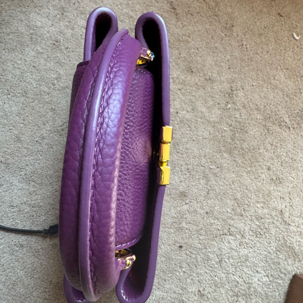 Louis Vuitton style  Plum Capucine Crossbody Bag in leather with dust bag - Picture 7 of 8